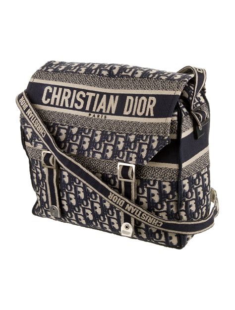 crossbody bag dior|dior messenger bag men's.